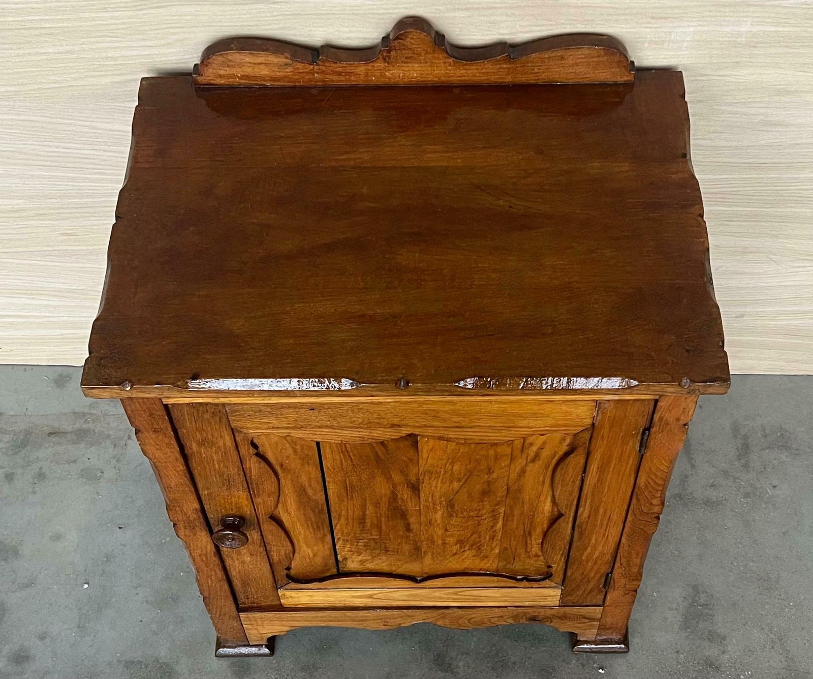 Vintage French Provincial Walnut Nightstands, 1920, Set Of 2 photo 2191.0