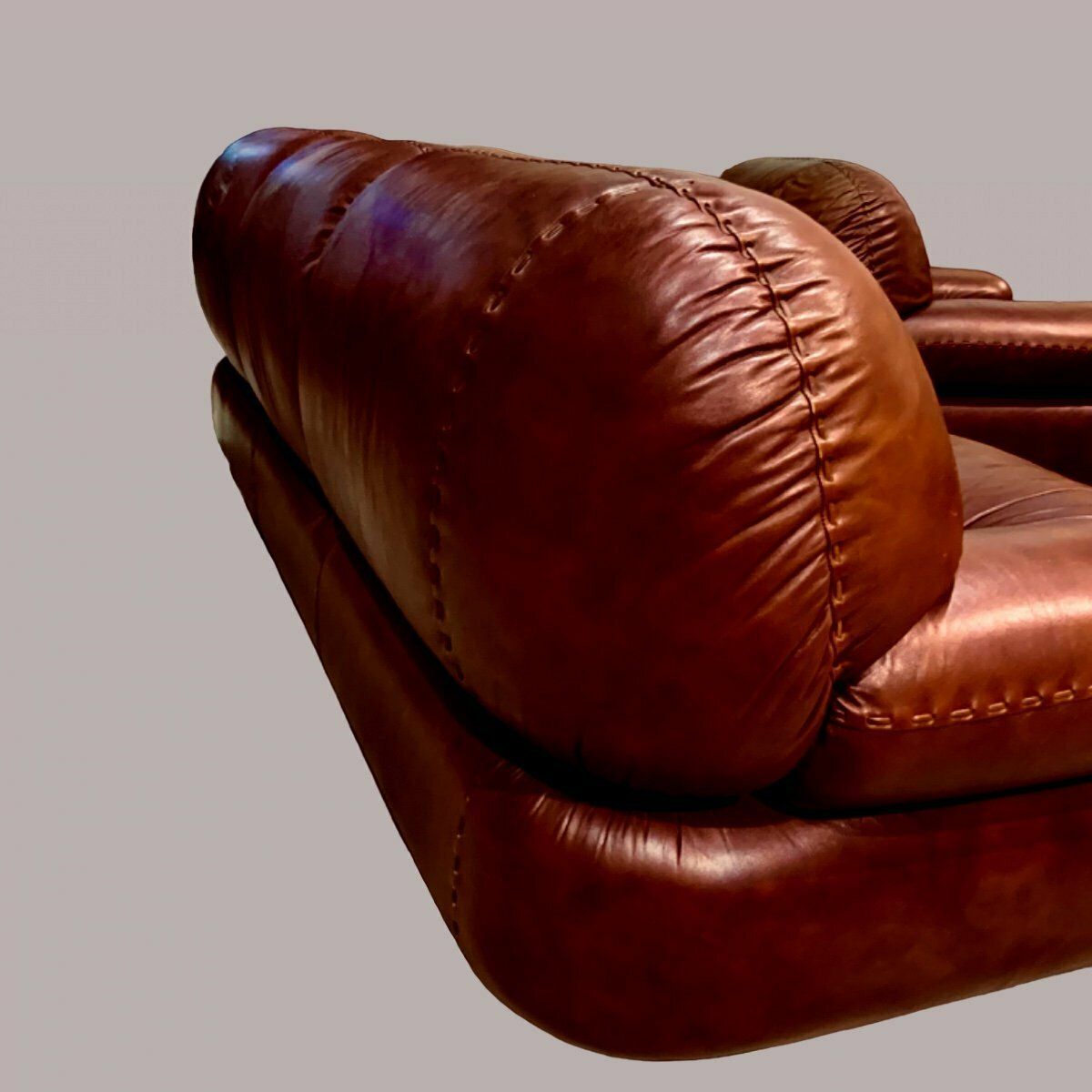 Leather Living Room, A Sofa And Two Armchairs, Sapporo Model For Mobil Girgi. Italy 1970s photo Furniture