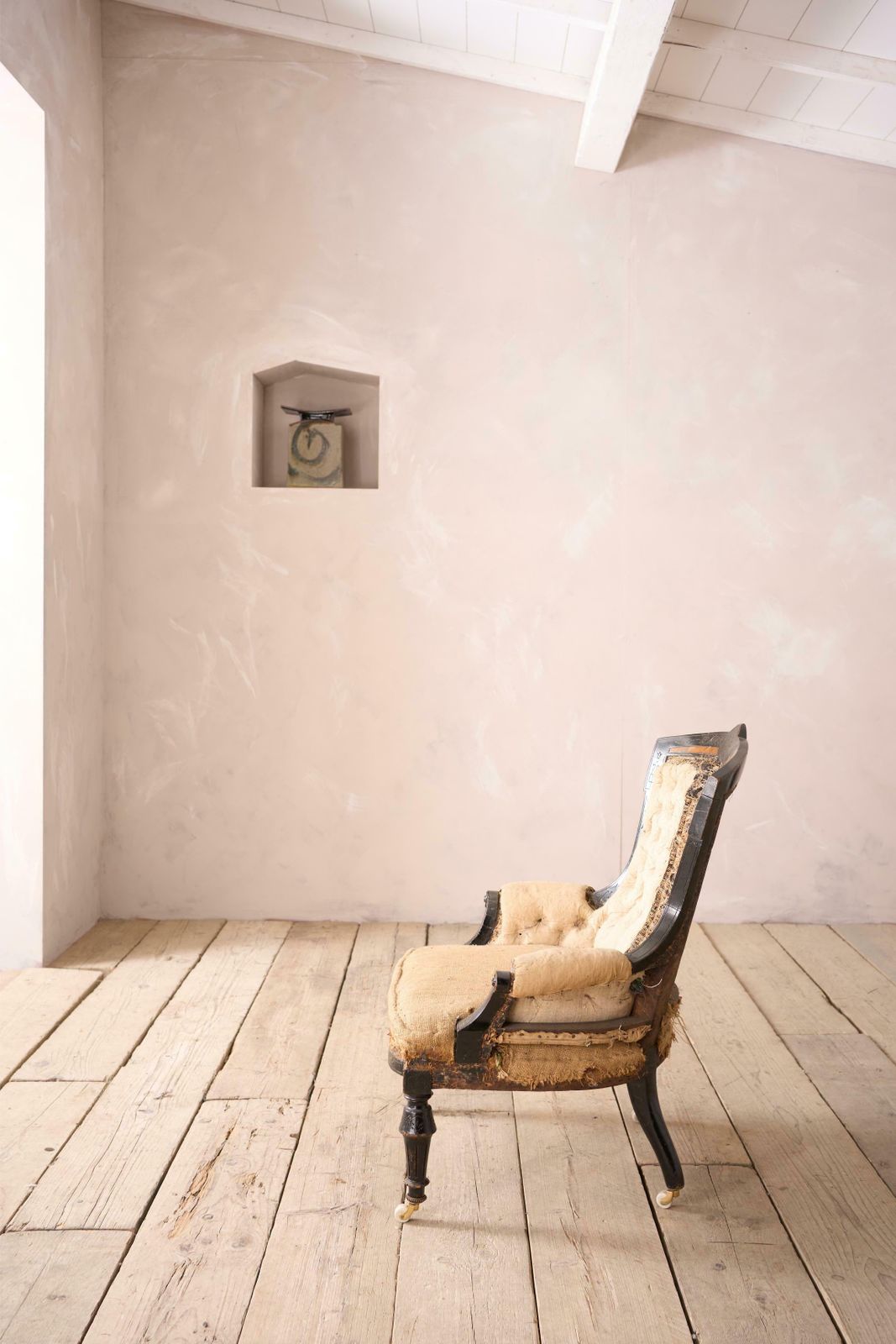 English Aesthetic Movement Nursing Chair, Possibly By Maple & Co photo 800.0