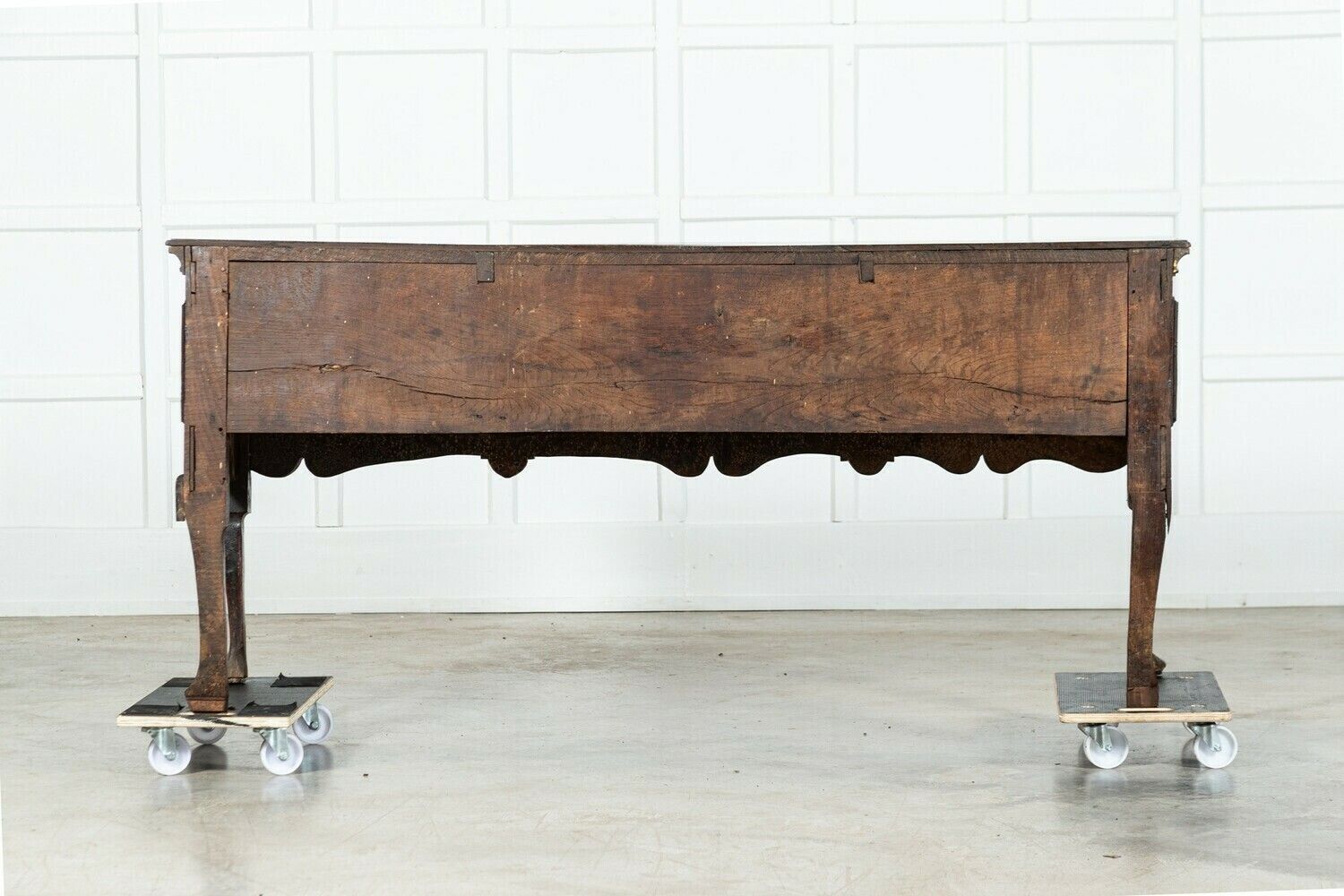 photo vintage 19thc English Oak Dresser Base