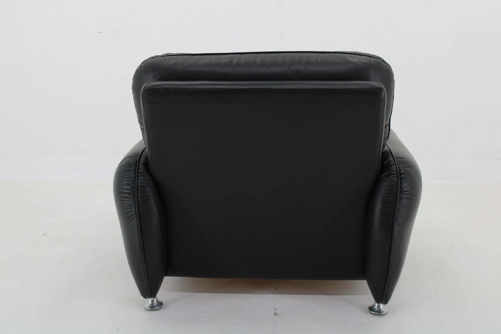 1970s Armchair In Black Leather, Italy photo buy