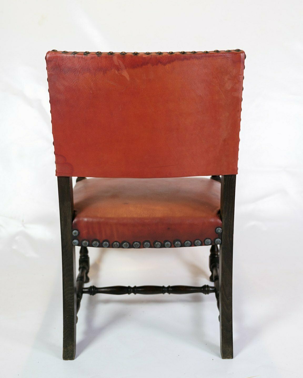 Set Of 2 Antique Armchairs In Red Leather & Oak From 1930s photo vintage