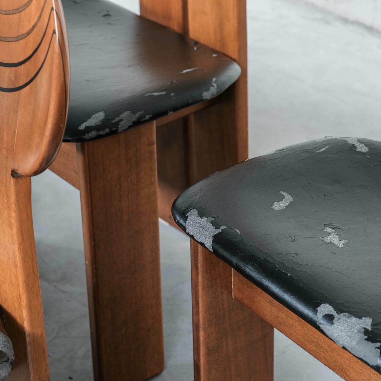 photo buy Set Of Six 'Africa' Mid Century Italian Dining Chairs By Scarpa