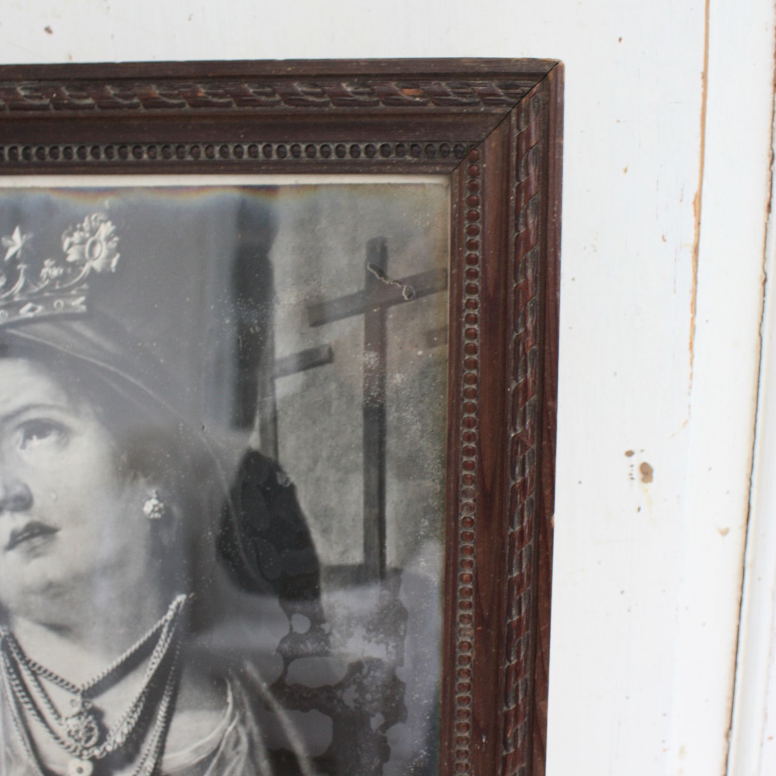 French Antique Wooden Framed Black And White Religious Print photo 79.0