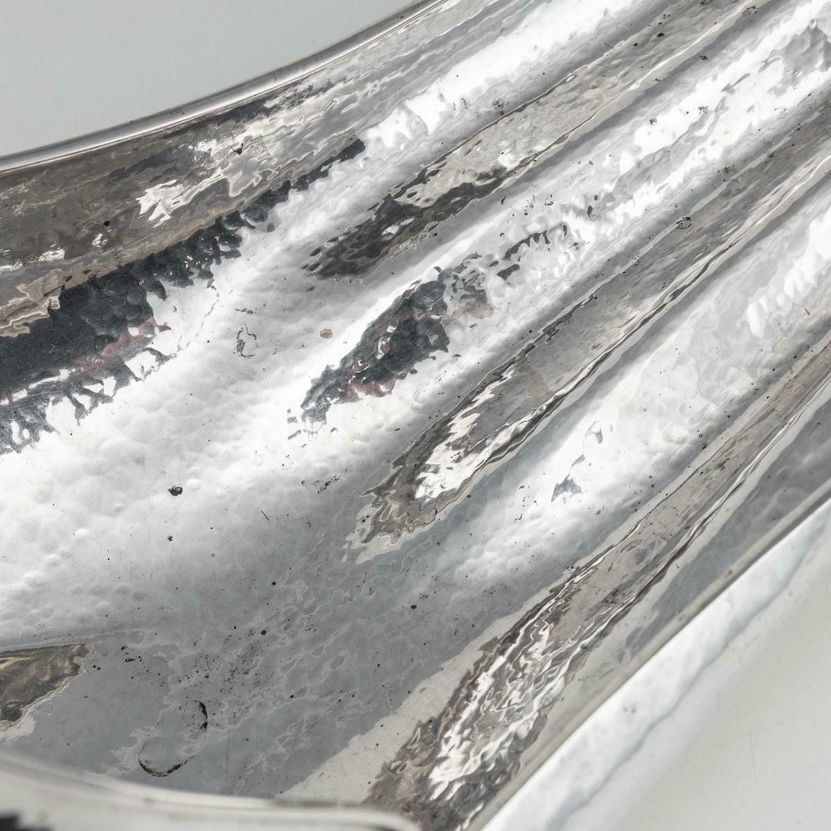 photo vinterior Italian Silver Baguette Tray In The Form Of A Swan, By Finzi C.1970