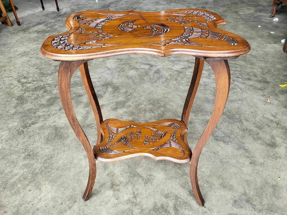 Antique Edwardian Serpentine Carved 2 Tier Side End Lamp Table Cabriole Legs