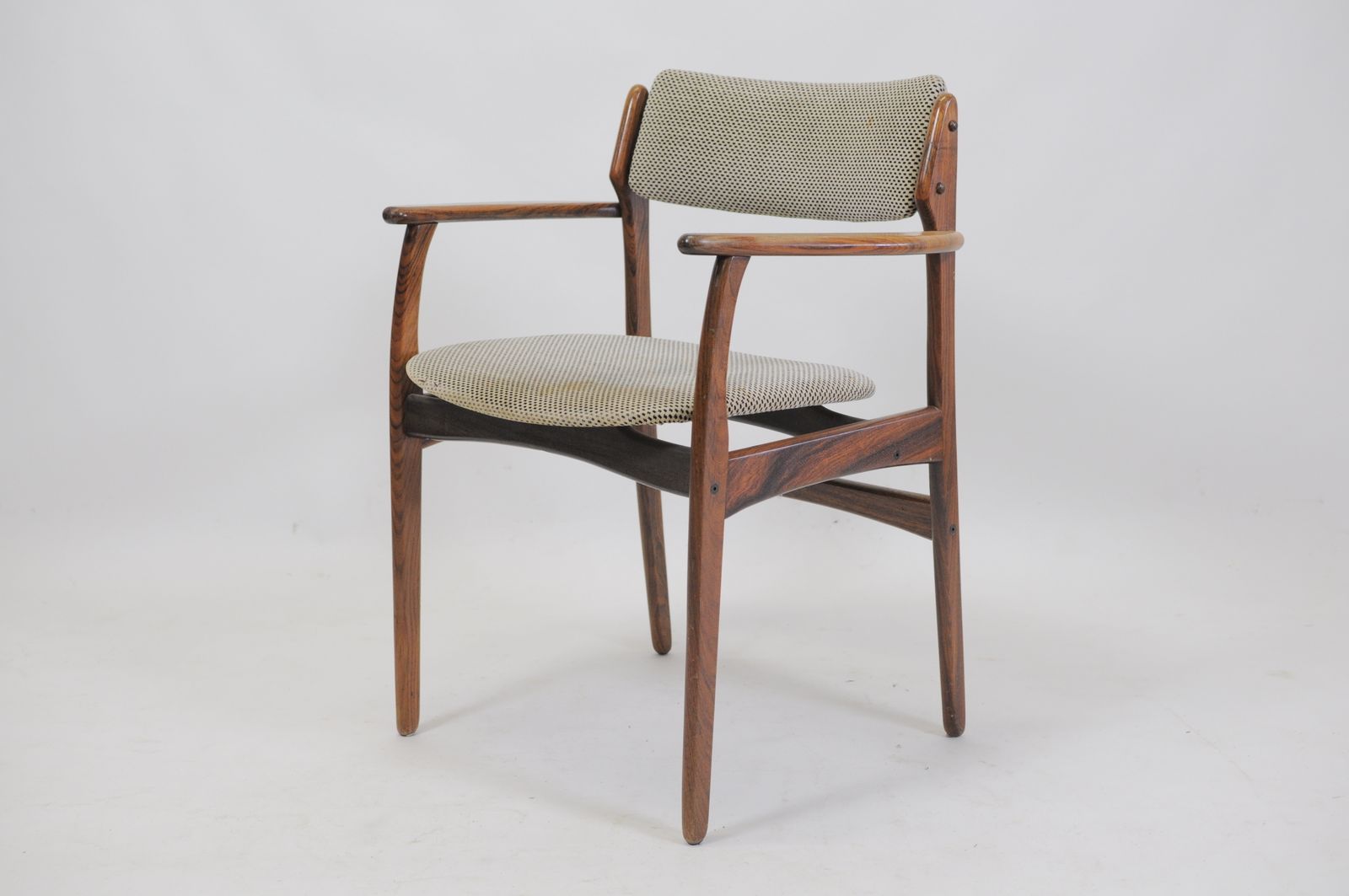 3150.0 1960s Set Of Four Erik Buch Model 50 Armchairs In Rosewood Reupholstered With Fabric Of Choice photo