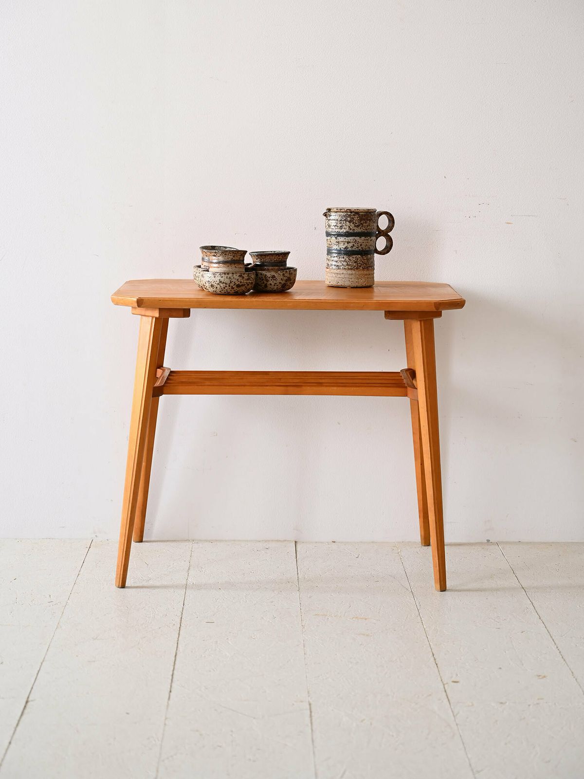 Deco Birch Coffee Table With Magazine Rack