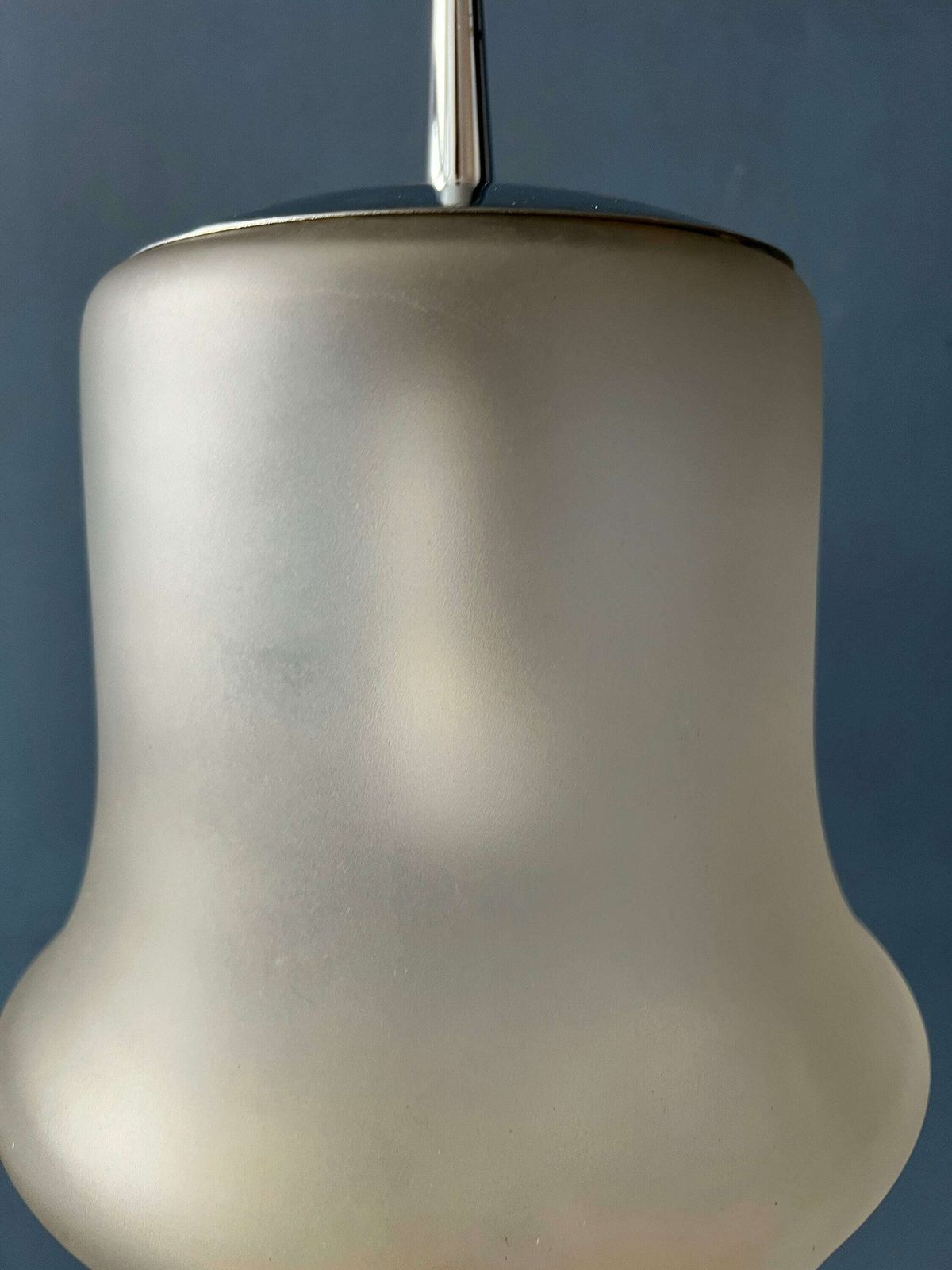 photo for sale Mid Century Peill & Putzler Hanglamp Van Matglas
