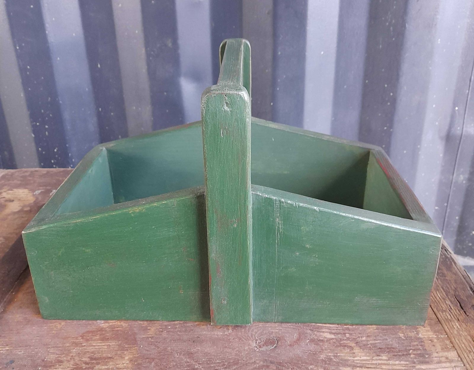 Old Pine Trug,