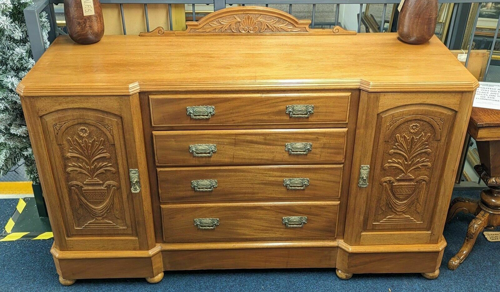 Victorian Mahogany Reverse Breakfront Sideboard photo for sale