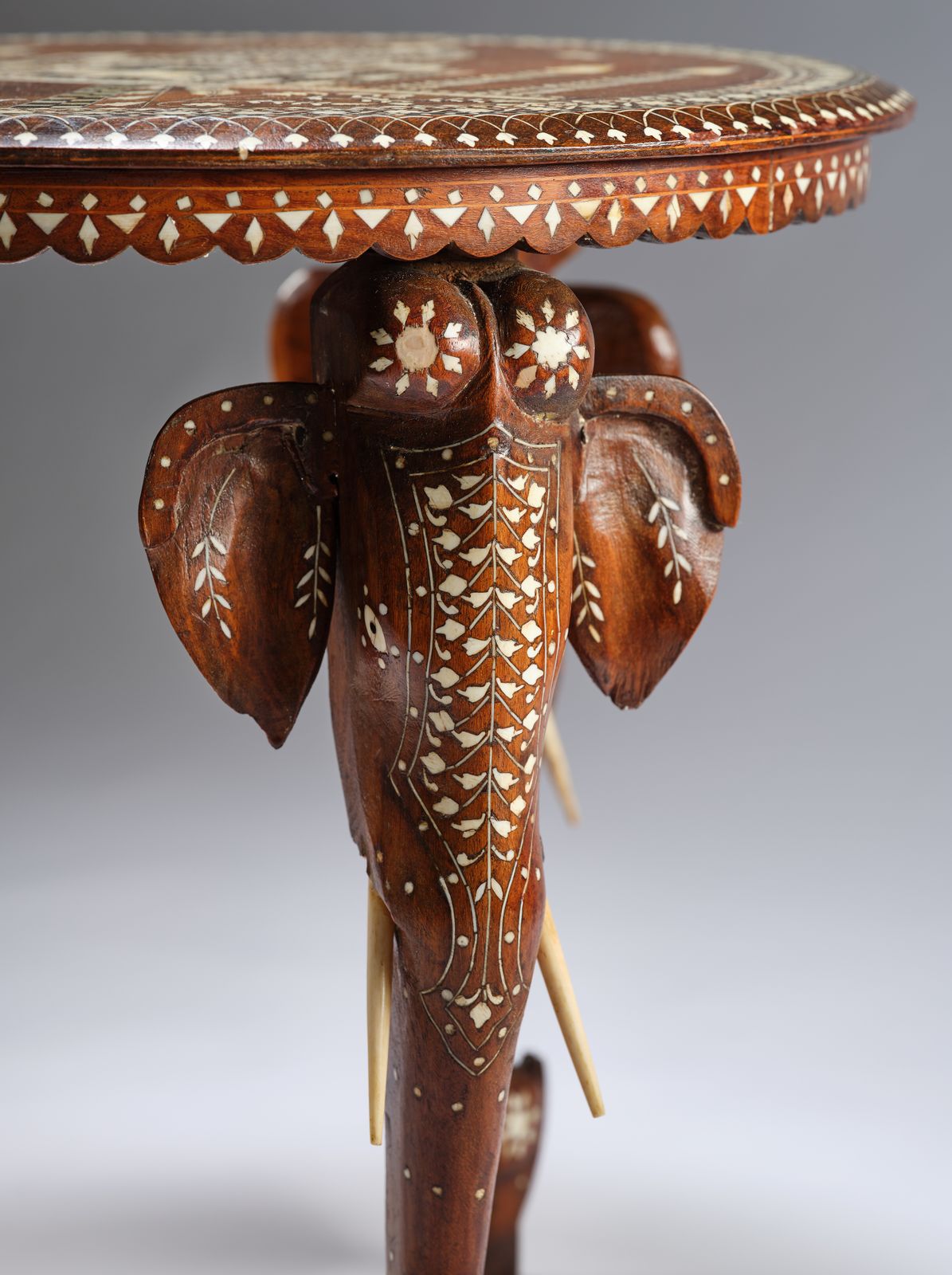The Antique 'Taj Mahal' Inlaid Teak Elephant Side Table Circa 1910. photo vinterior
