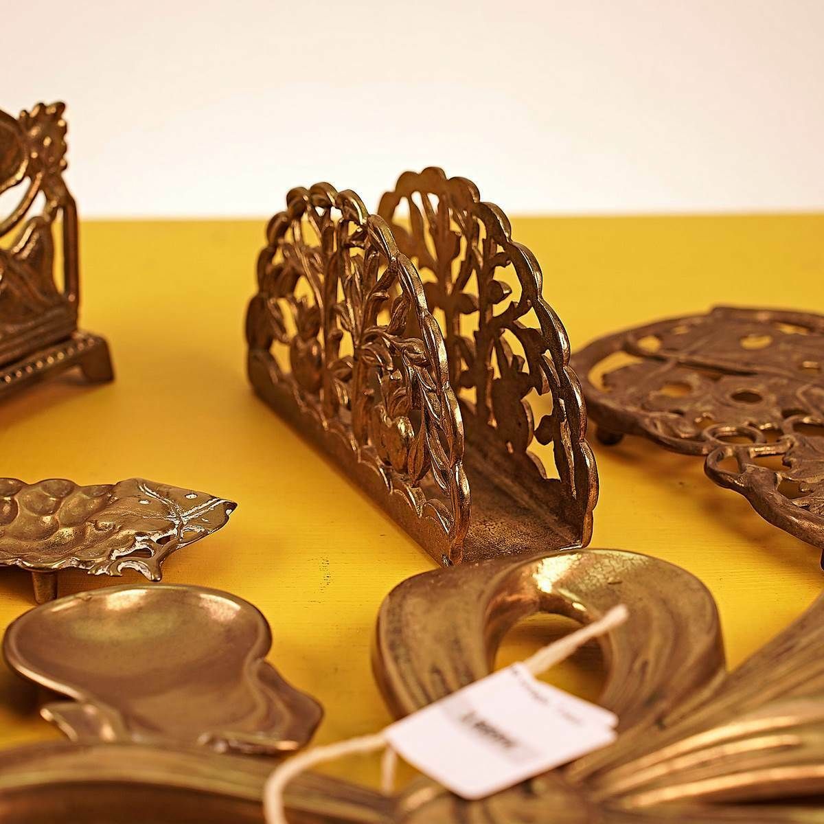 Mixed Vintage Brass Items, 7 Pieces photo for sale