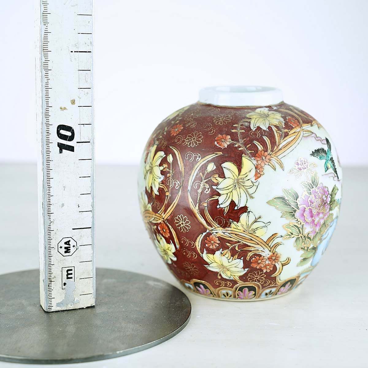 Japanese Satsuma Vase, Late 20th Century photo 425.0