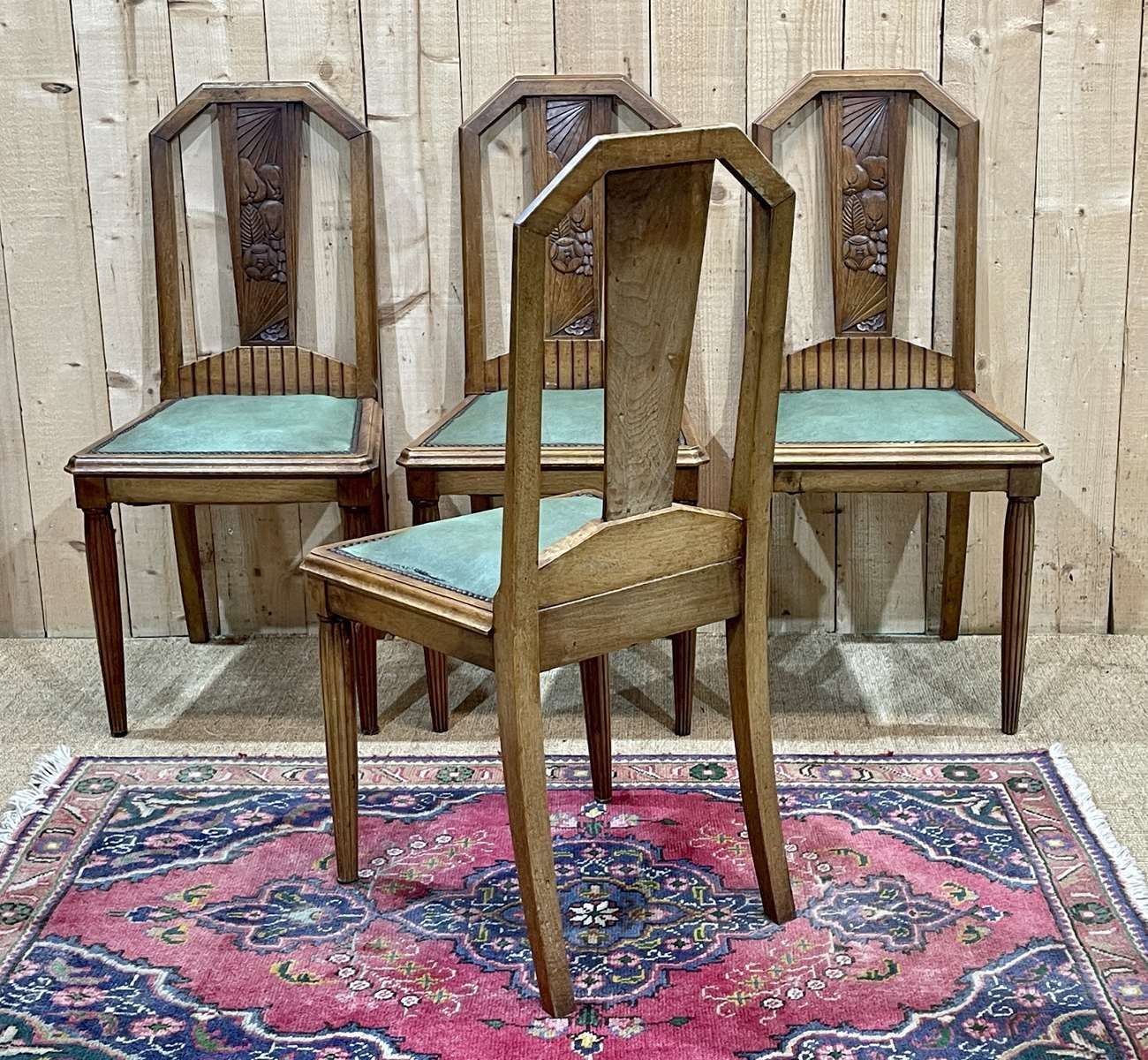 Set Of 4 Art Deco Chairs In Walnut And Skai Seat From The 1930s photo buy