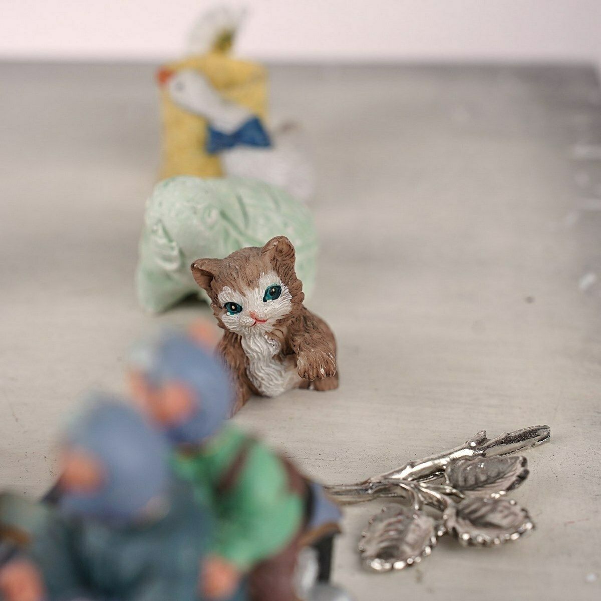 Home Decor Lot Of Mixed Items, Animal Objects, +25 Pcs photo