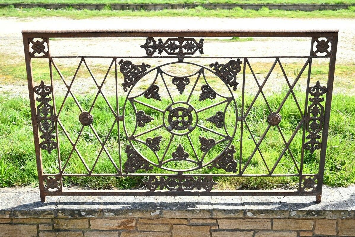 Wrought Iron And Cast Iron Window Railing – 2nd Part 18th Century