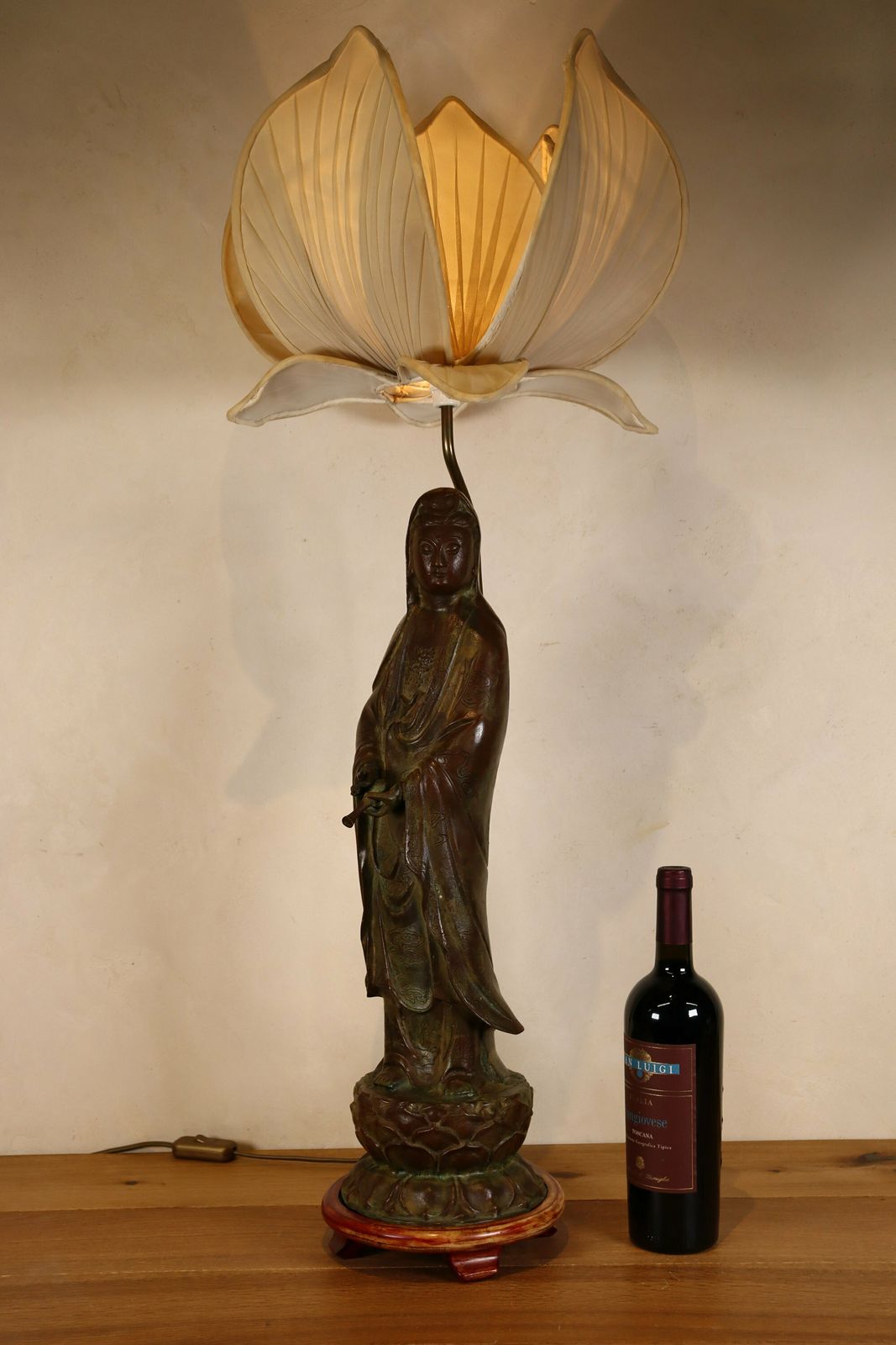 Bronzen Guanyin Lamp Met Lotusvormige Kap, Jaren 1970 – Hollywood Regency (St.169) photo vinterior