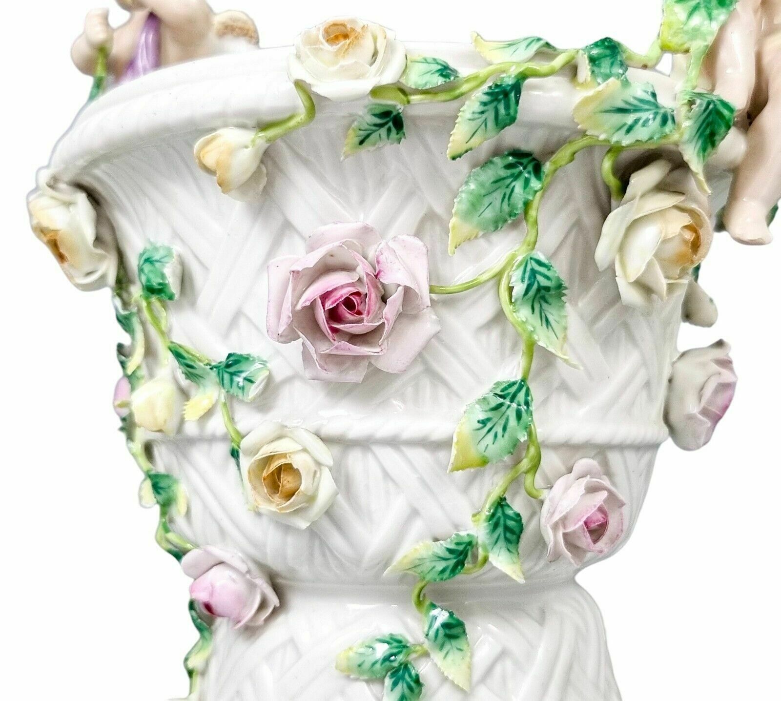 photo vintage 19th Century German Porcelain Basket Weave Vase With Rose Garlands And Cherubs