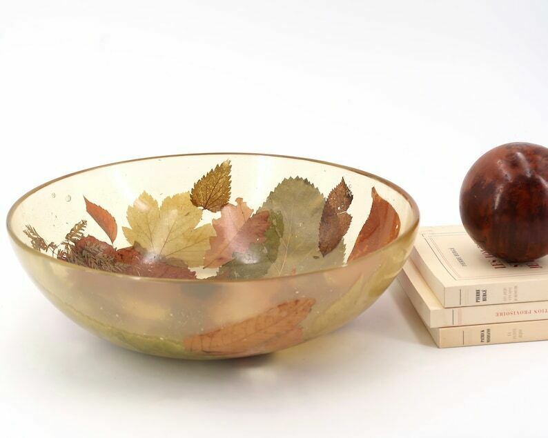 French Resin Centerpiece Or Large Dish Bowl With Tree Leaves, 1970s / Pierre Giraudon Style, Sculpture, Herbarium photo vintage