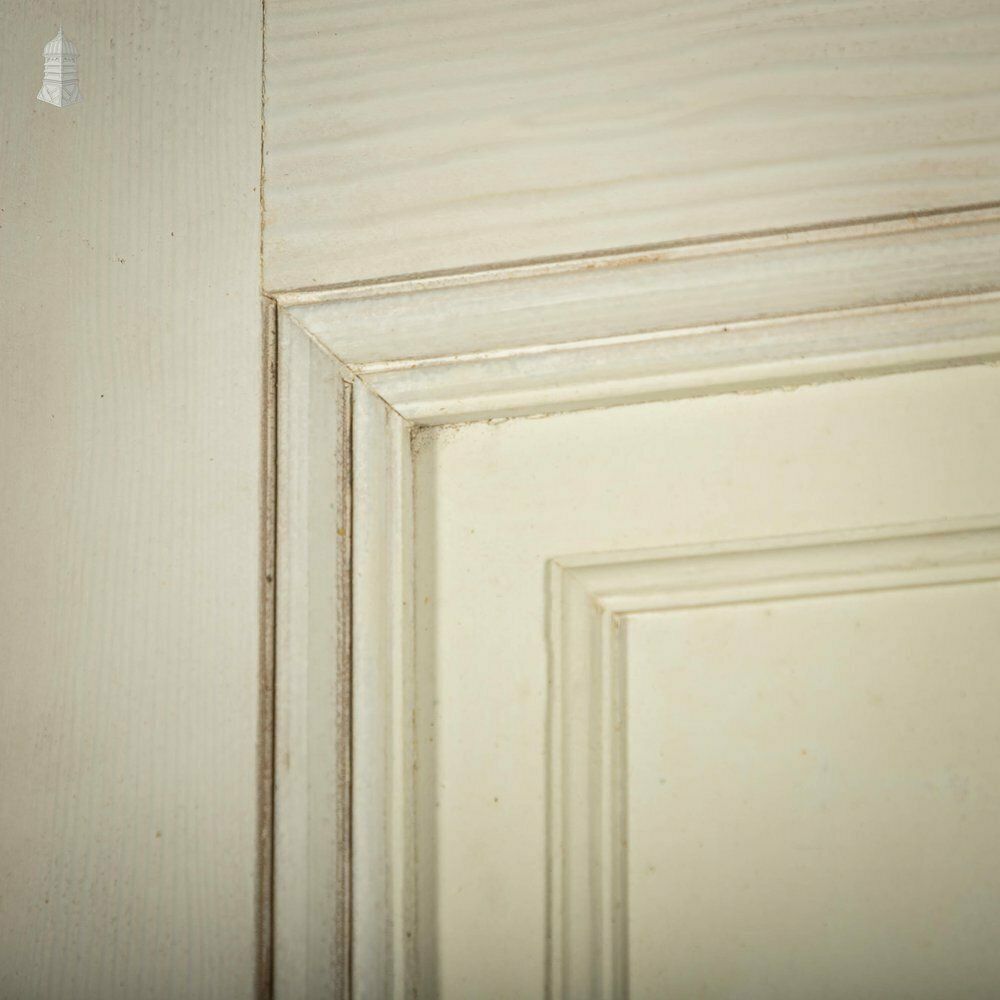 Pine Paneled Door, 6 Moulded Panel White Painted 20th C Missing Moulding photo vinterior