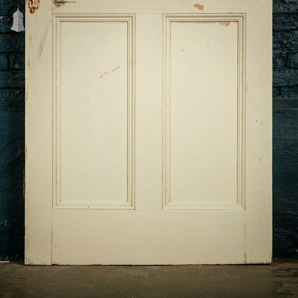 240.0 Pine Paneled Door, 6 Moulded Panel White Painted photo