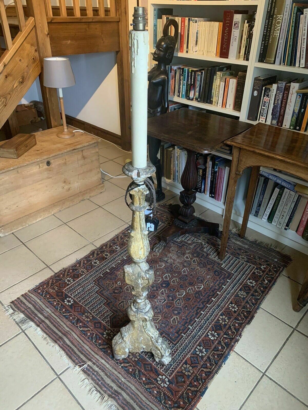 A Large Antique Carved And Gilded Torchere. 18th Century. For Restoration.