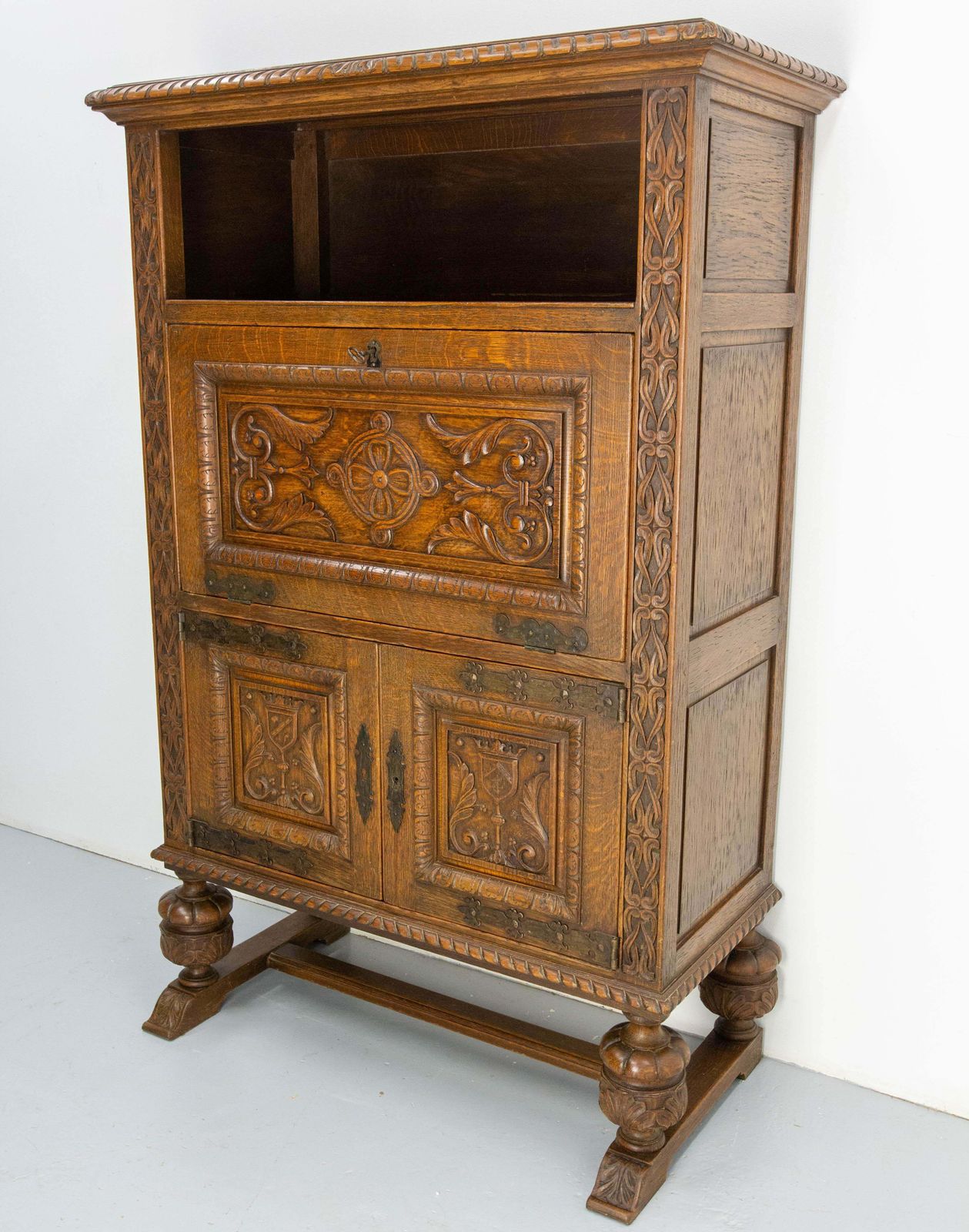 photo furniture 20th Mid Century Spanish Buffet Secretaire, Escritoire Cabinet Oak