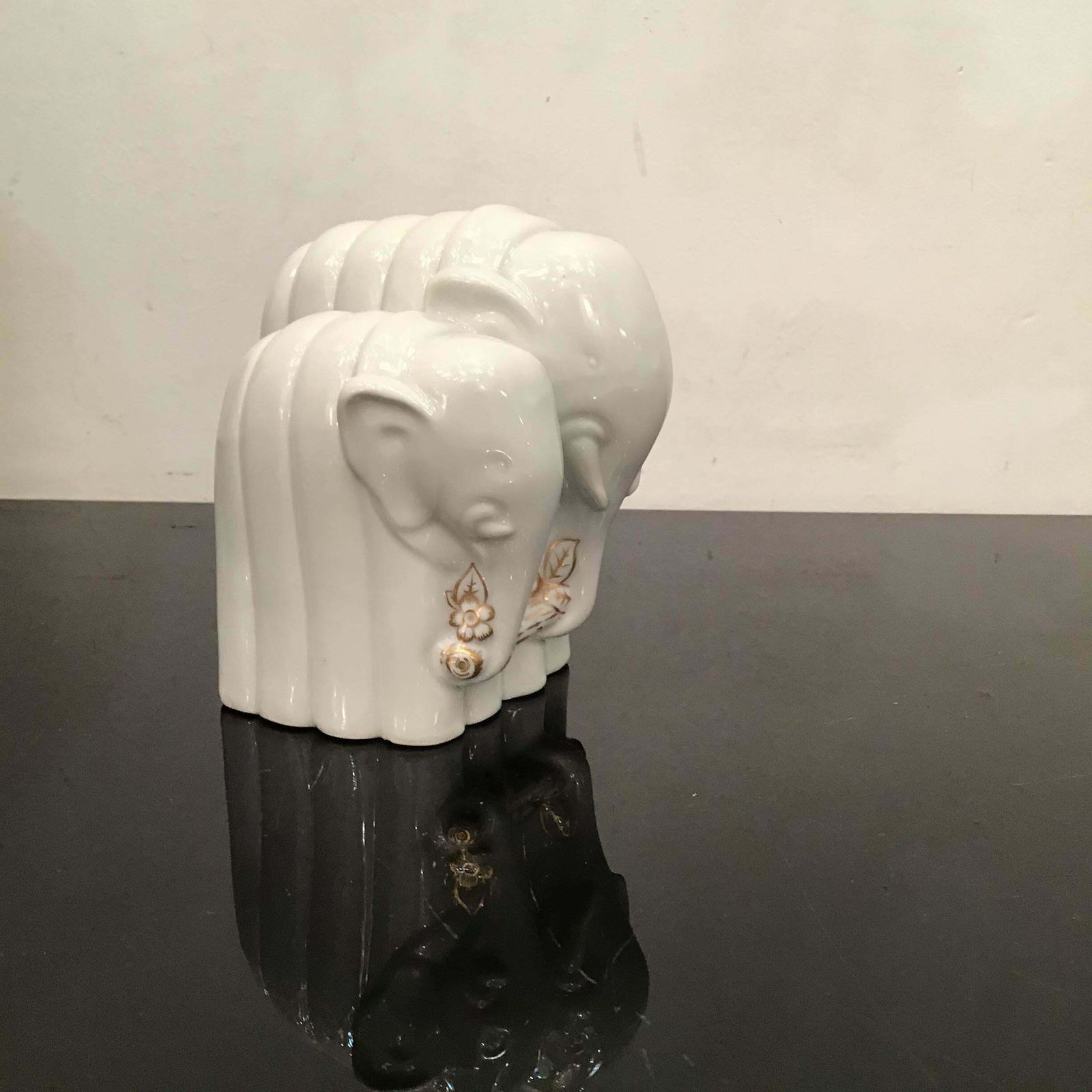 Gio’ Ponti “ Elephant “ Porcelain Gold 1927 Italy photo buy