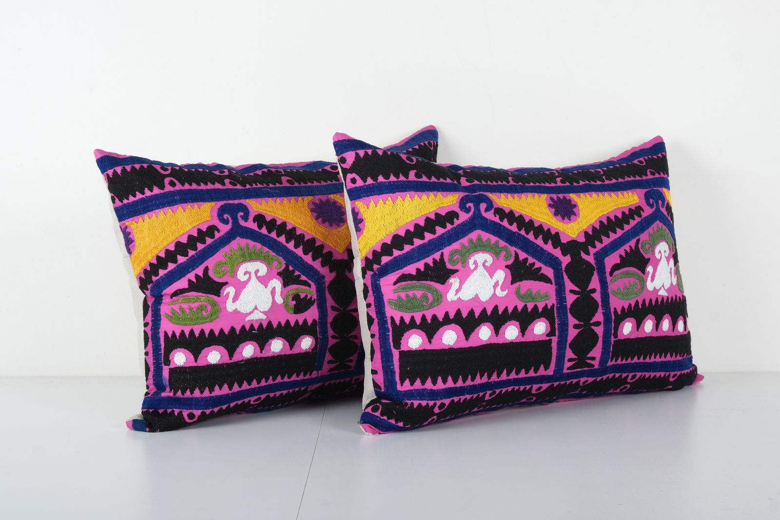Purple Suzani Pillow Cover, Set Of Two Ethnic  Cover, Pair 1960s Handmade Samarkand Uzbek Suzani Textile Art Cushion photo for sale