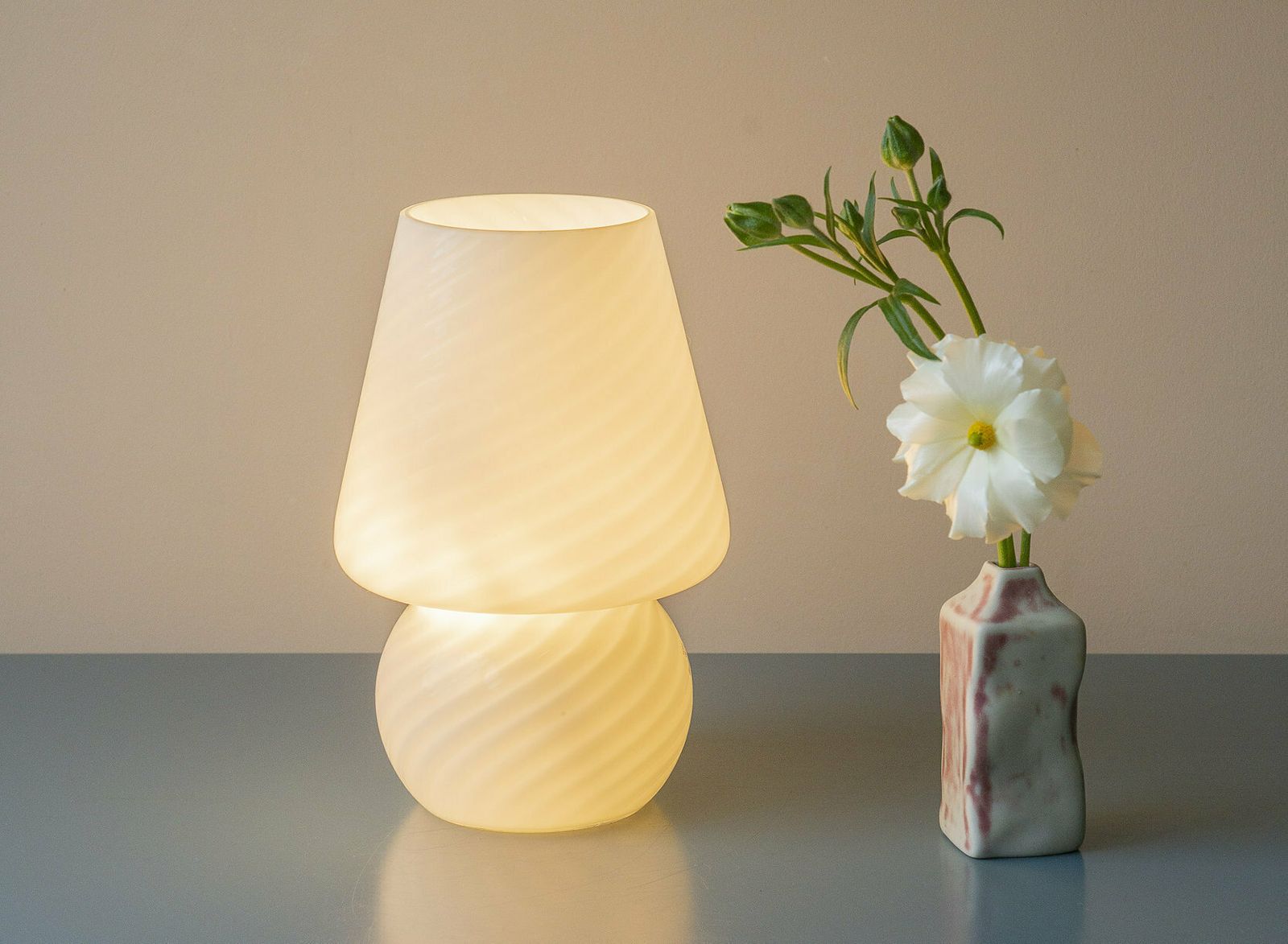Vintage Vetri Murano Mushroom Lamp, Italian Swirl Glass Table Lamp, Art Glass Desk Lamp, Mid Century Modern, Made In Italy