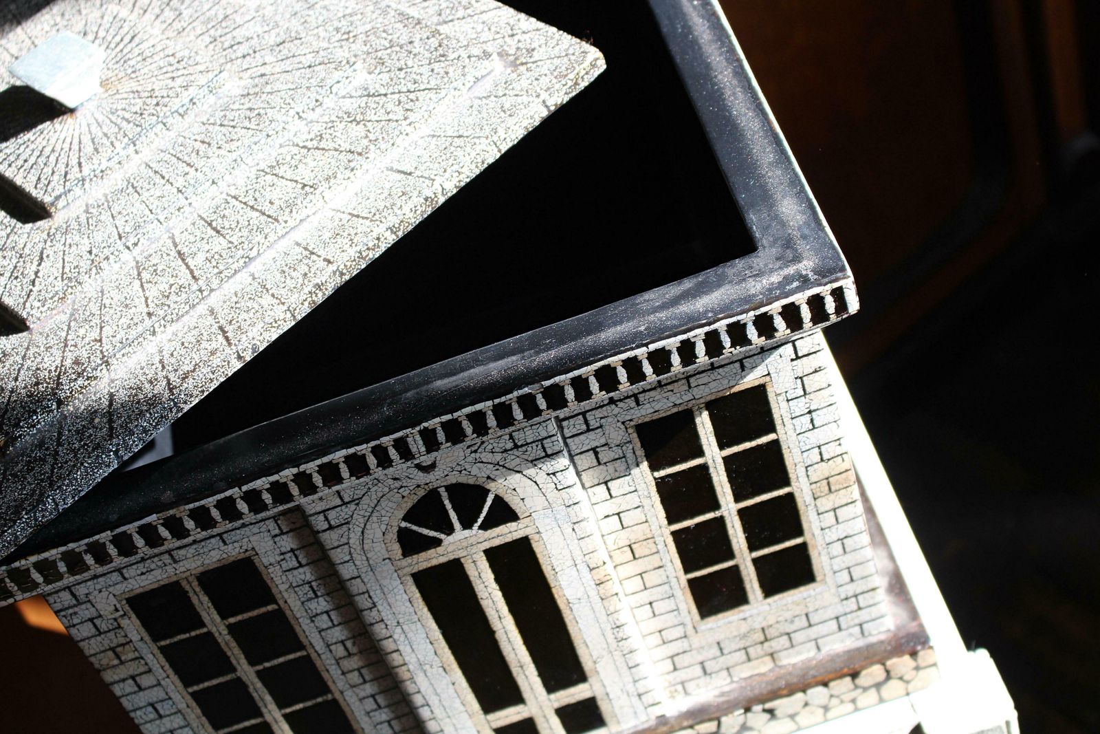 Home Decor Eggshell Lacquered Box & Cover In The Form Of A House By Artist Thierry Voeltzel photo