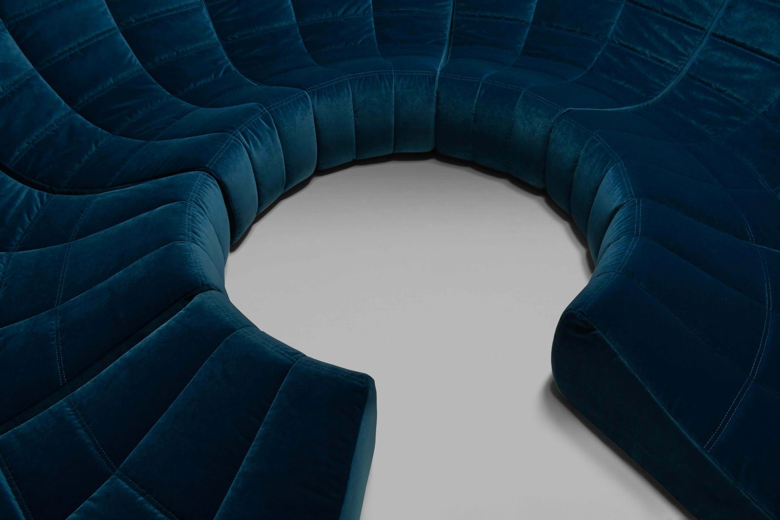 photo furniture Rare And Exceptional 'Gilda' Circle Sofa In Velvet By Michel Ducaroy, 1972
