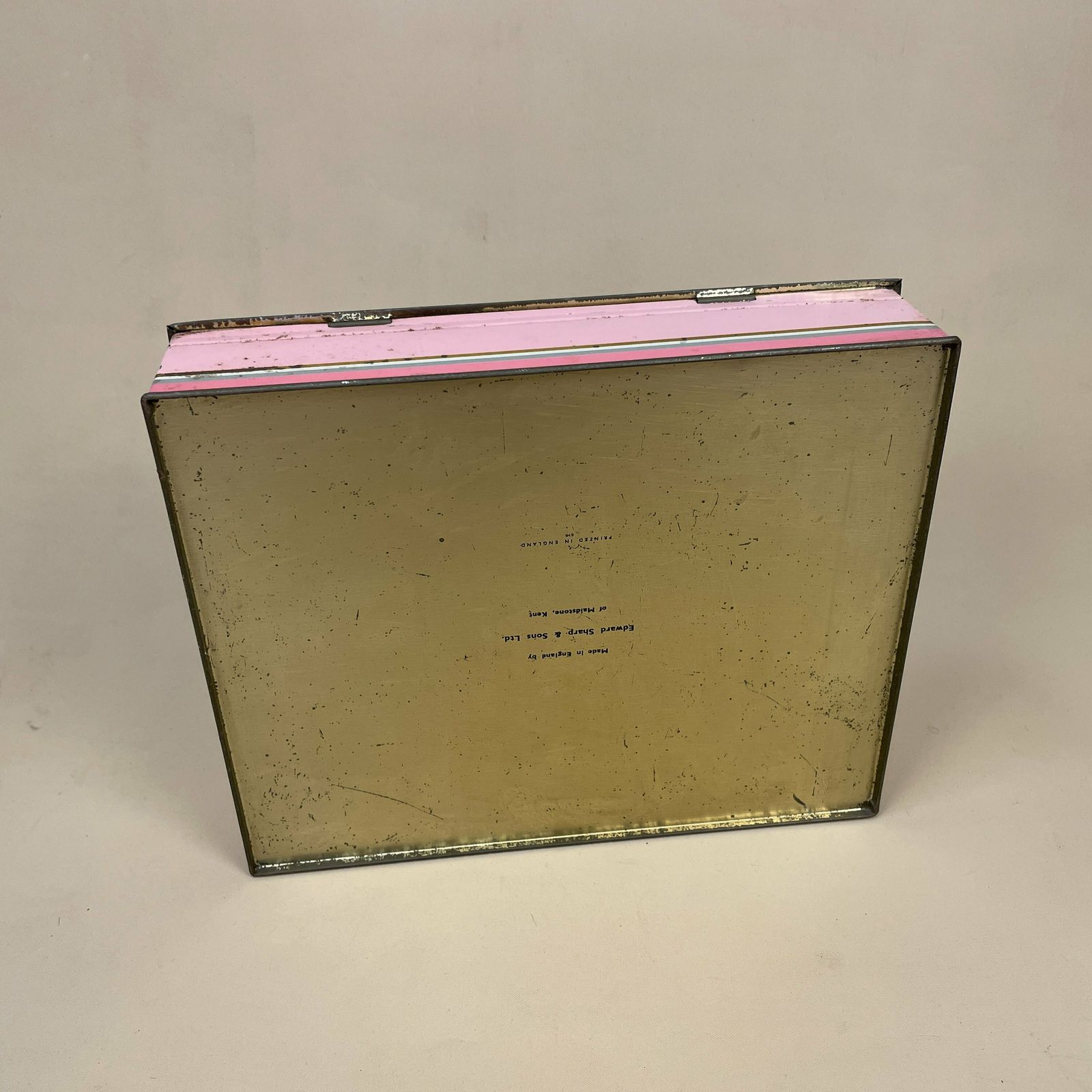 Antique Vintage Metal Tin Edward Sharp & Sons Maidstone Kent Pink Rectangle Blue Lid Rectangle Floral Pattern Retro Display Storage photo vintage