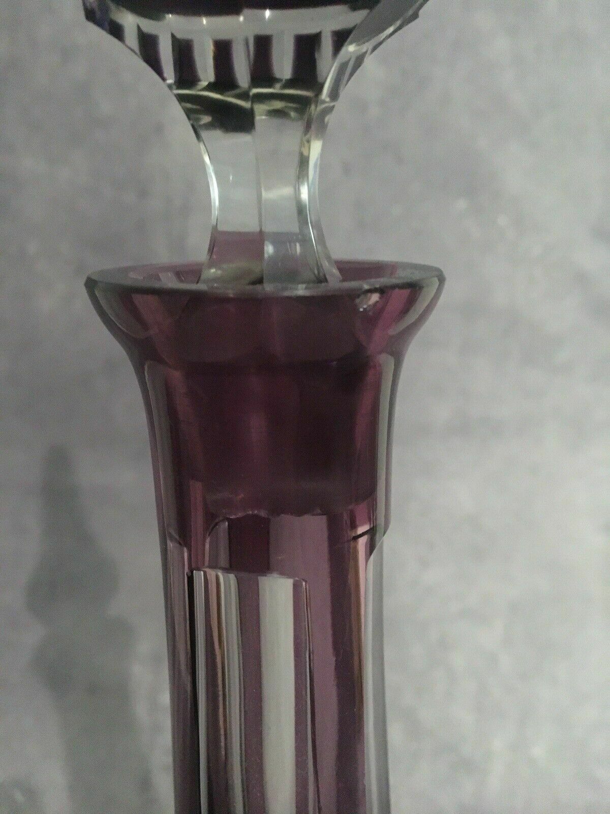 photo vinterior Bohemian Czech Cut To Clear Amethyst Purple Crystal Glass Decanter Genie Bottle