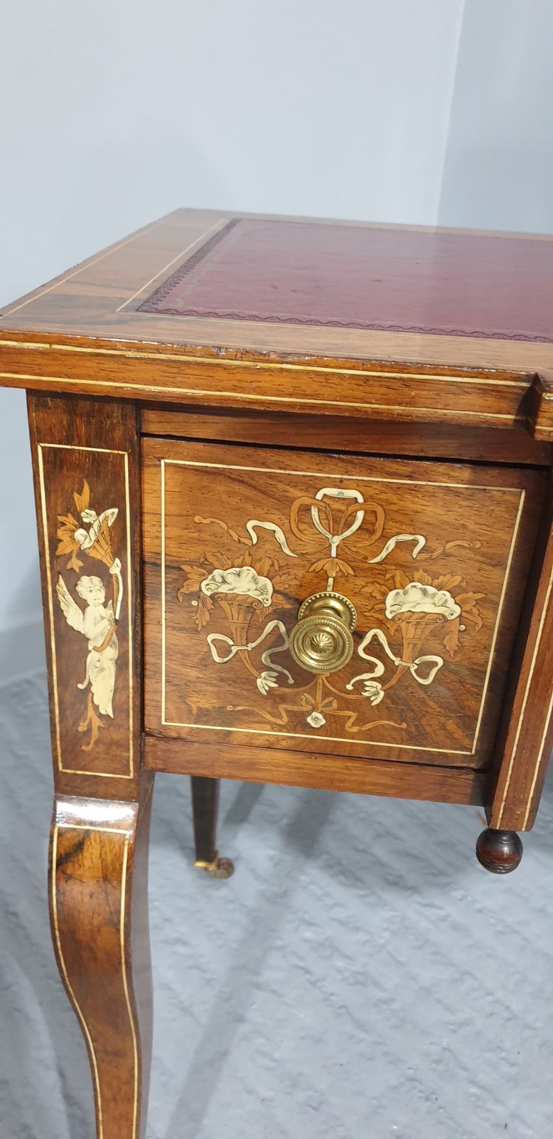 Top Quality Ladies Rosewood Desk photo Furniture