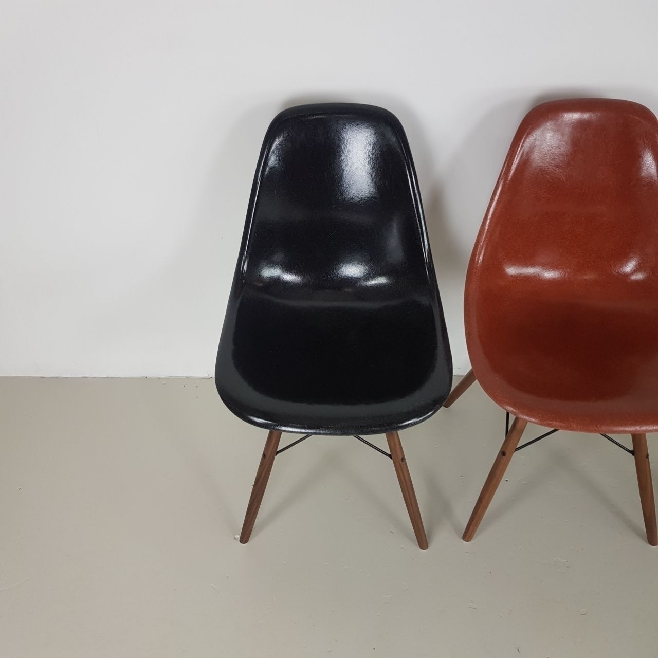 Eames Herman Miller Dsw Side Chairs In Black / Terracotta / Seafoam Green / Light Greige photo for sale