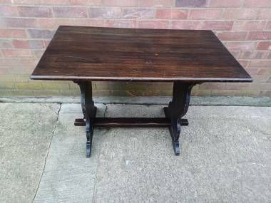 Restaurant Dining Table