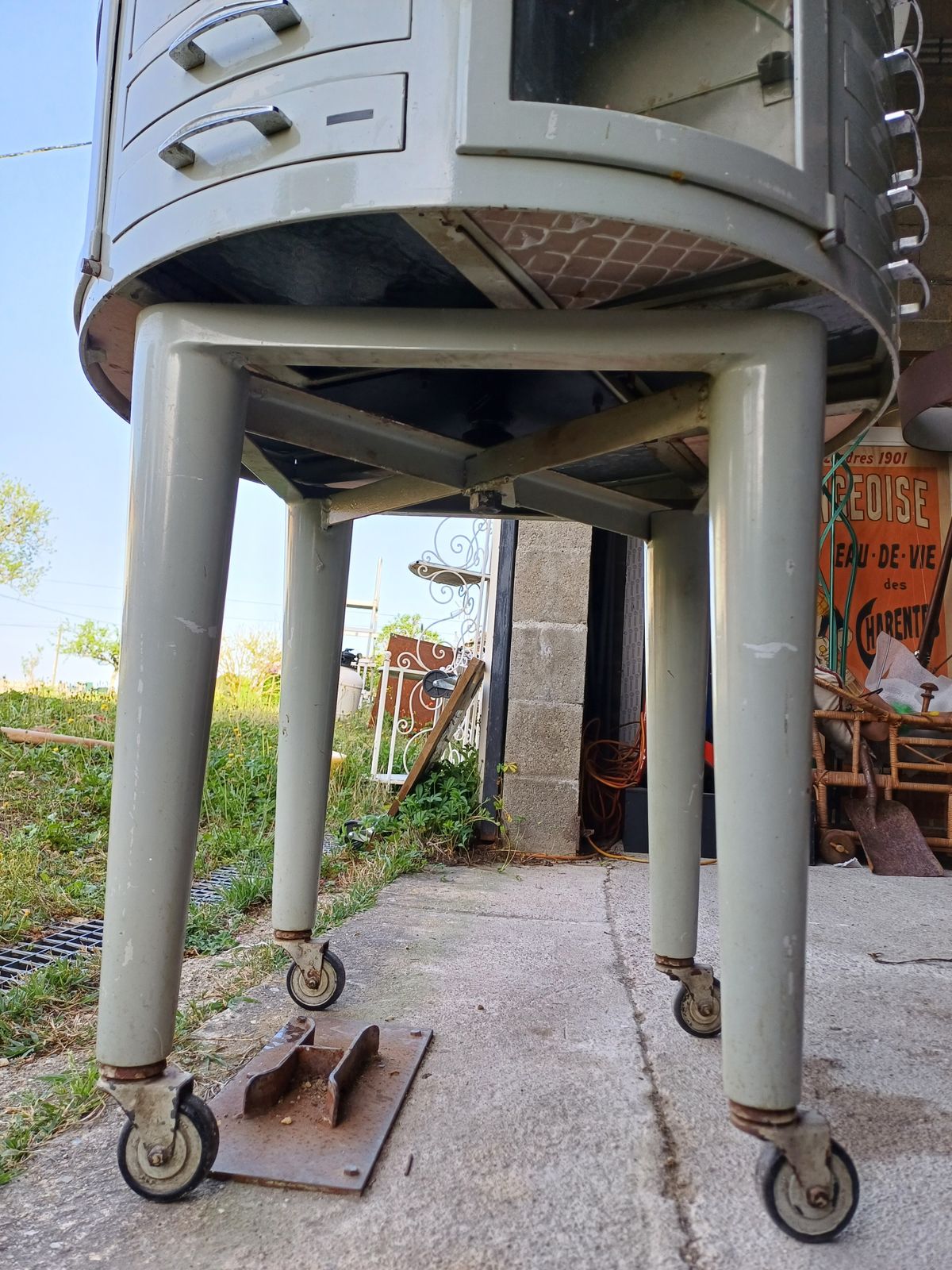 photo buy Girator Dentist Furniture From The 1950s