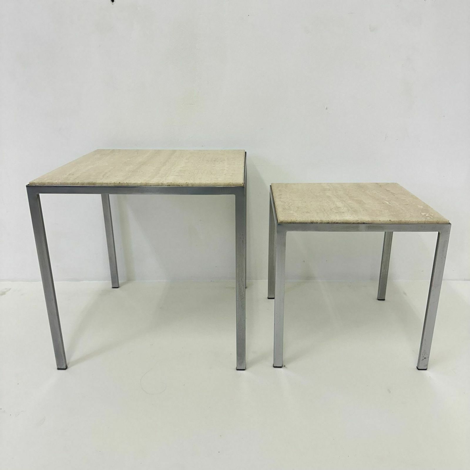 Set Van 2 Travertijnen Bijzettafels, Jaren 1970 photo furniture