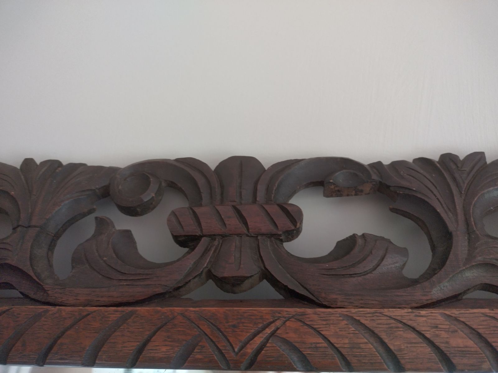 Oak Carved Mirror photo 500.0
