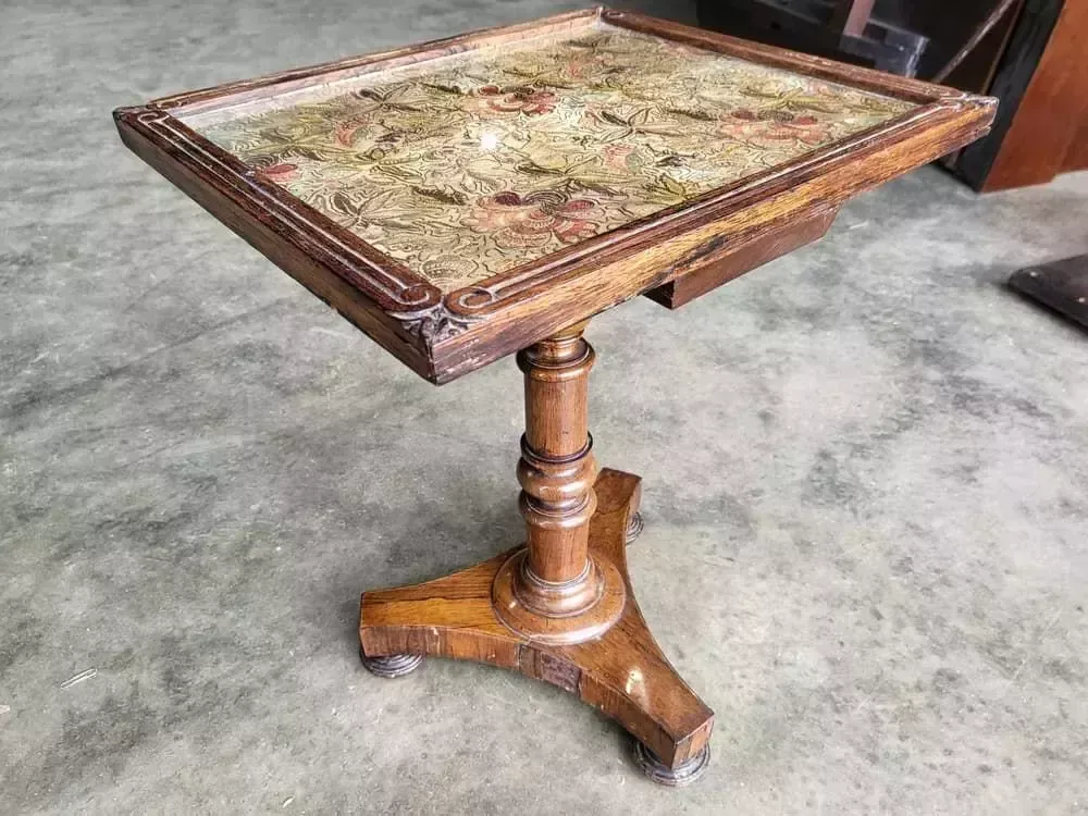 Antique Victorian Embroidered Tripod Side End Lamp Table Pedestal Table photo 275.0