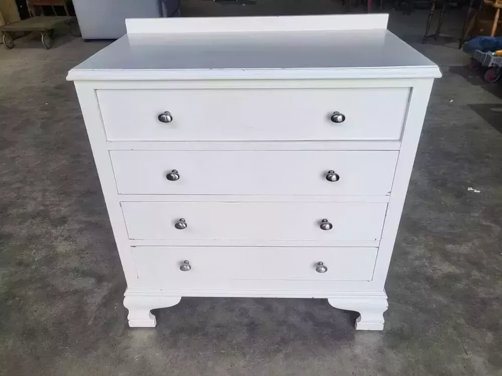 20thc White Small Chest Of Drawers 4 Drawers Bracket Feet Bedroom
