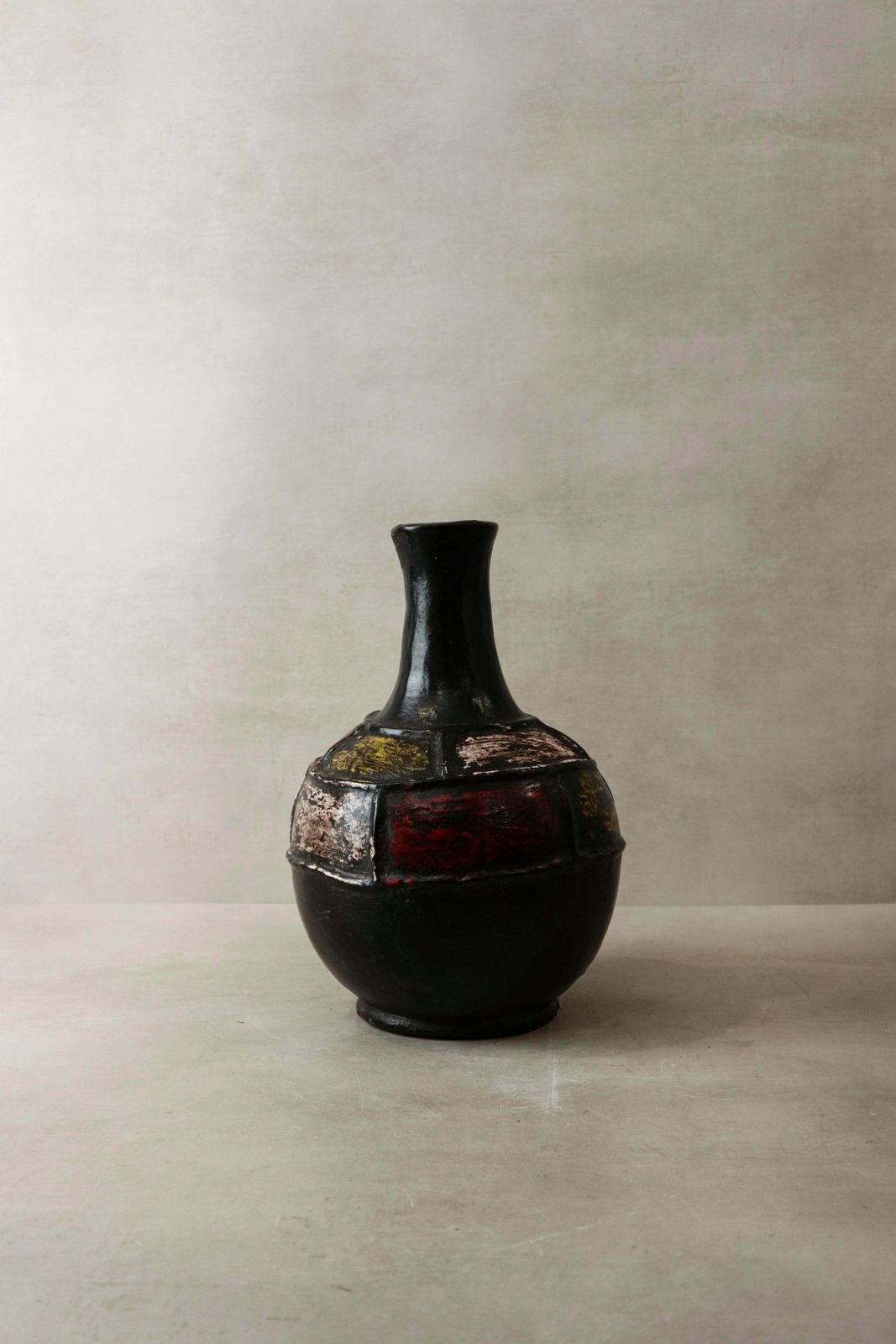 Mangbetu Clay Vase, Tanzania   41.3