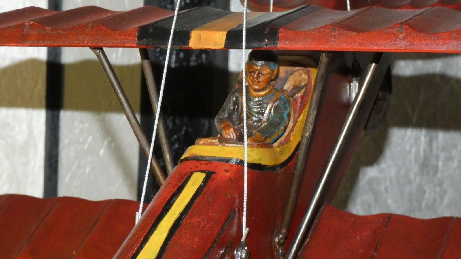 Hand Painted Wooden Francesco Baracca Spad S.XIII Model Plane, Italy, 1940s photo furniture