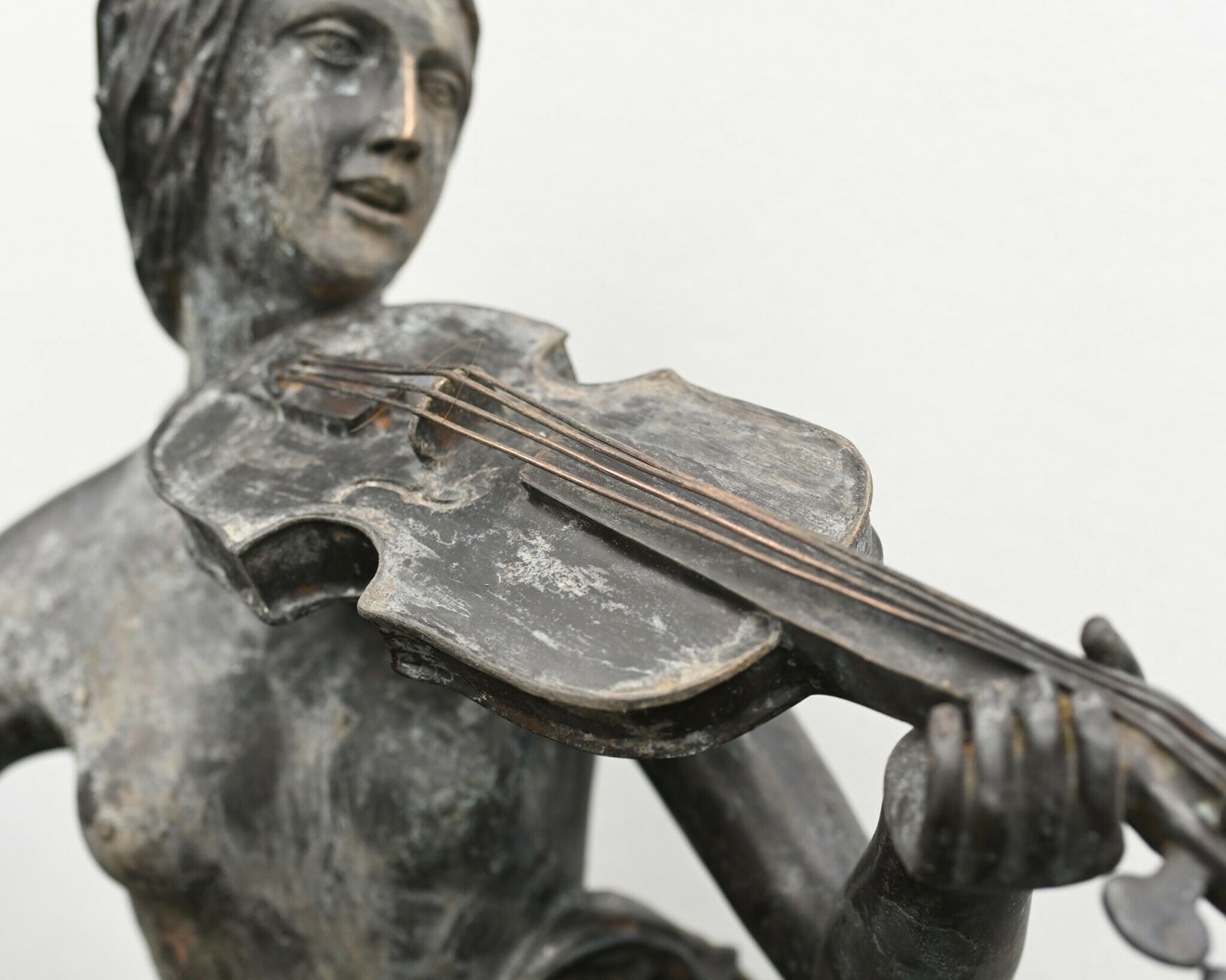 Bronze Female Violinist Statue Roman Maiden Garden Art Violinist photo buy