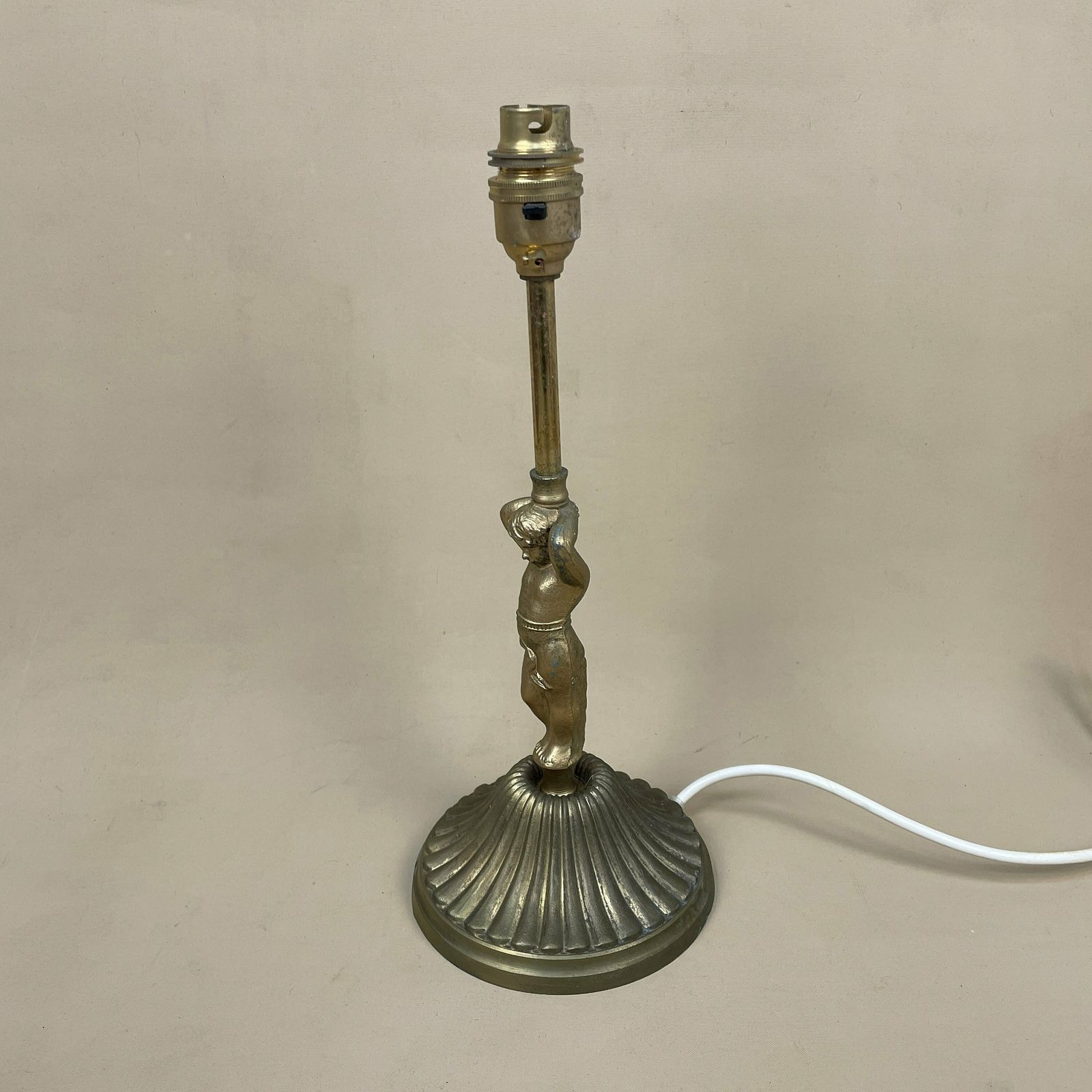 Antique Metal Gold Brass Lamp Light Bedside Side Table Desk Column Ornate Detail Round Base Antique Cherub Baby Vintage Pattern Patterned photo furniture