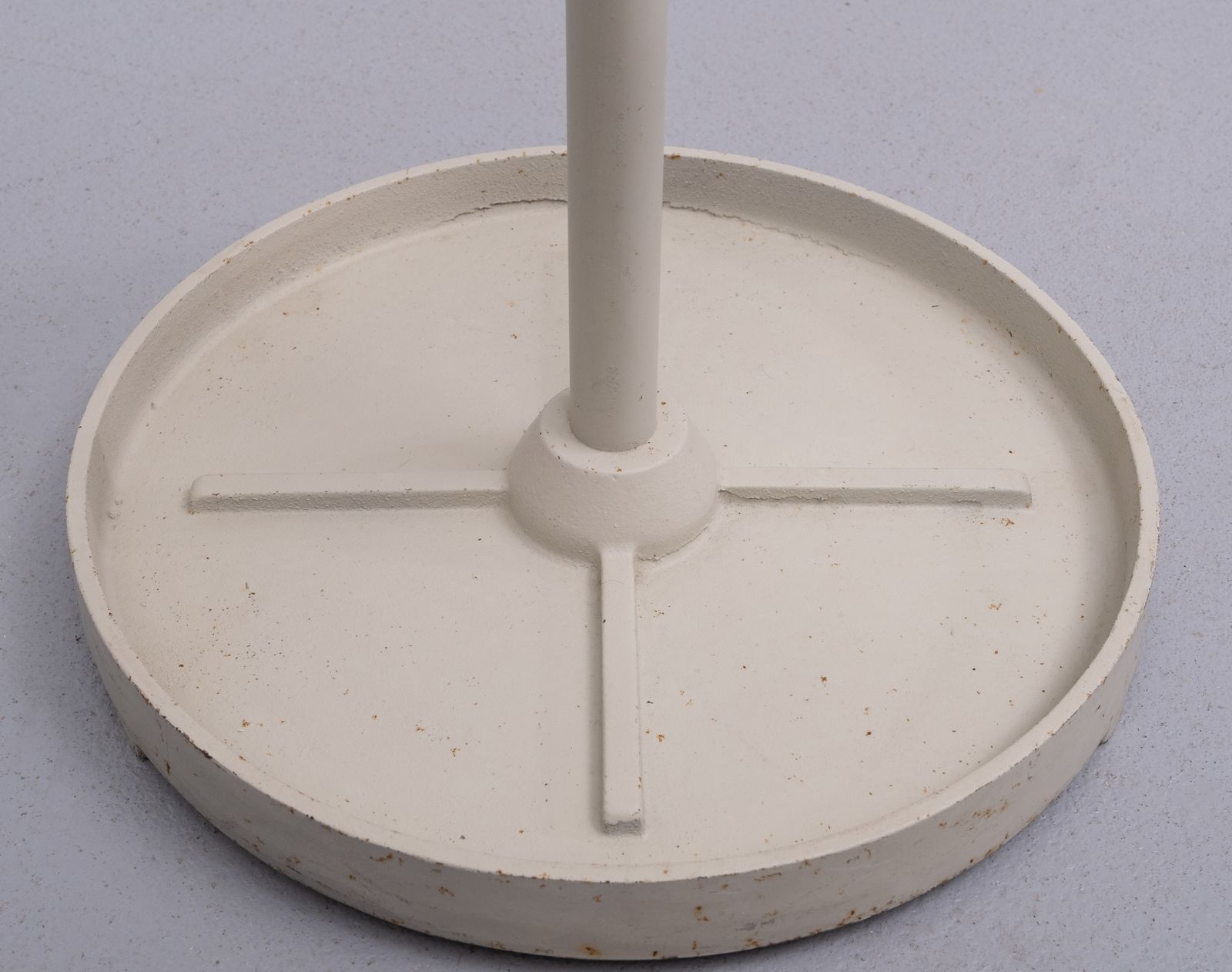 Industrial Coat Stand By Friso Kramer For Ahrend De Cirkel, 1960s photo for sale