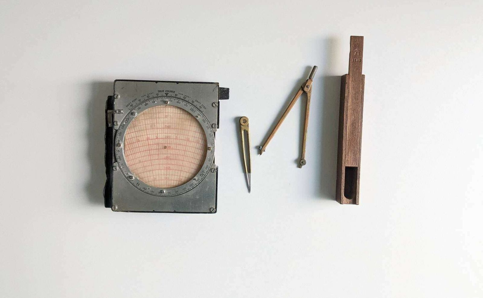 Set Of Air Ministry Navigation Comput And Navigator's Compass & Dividers In The Original Box, Ww2 photo for sale