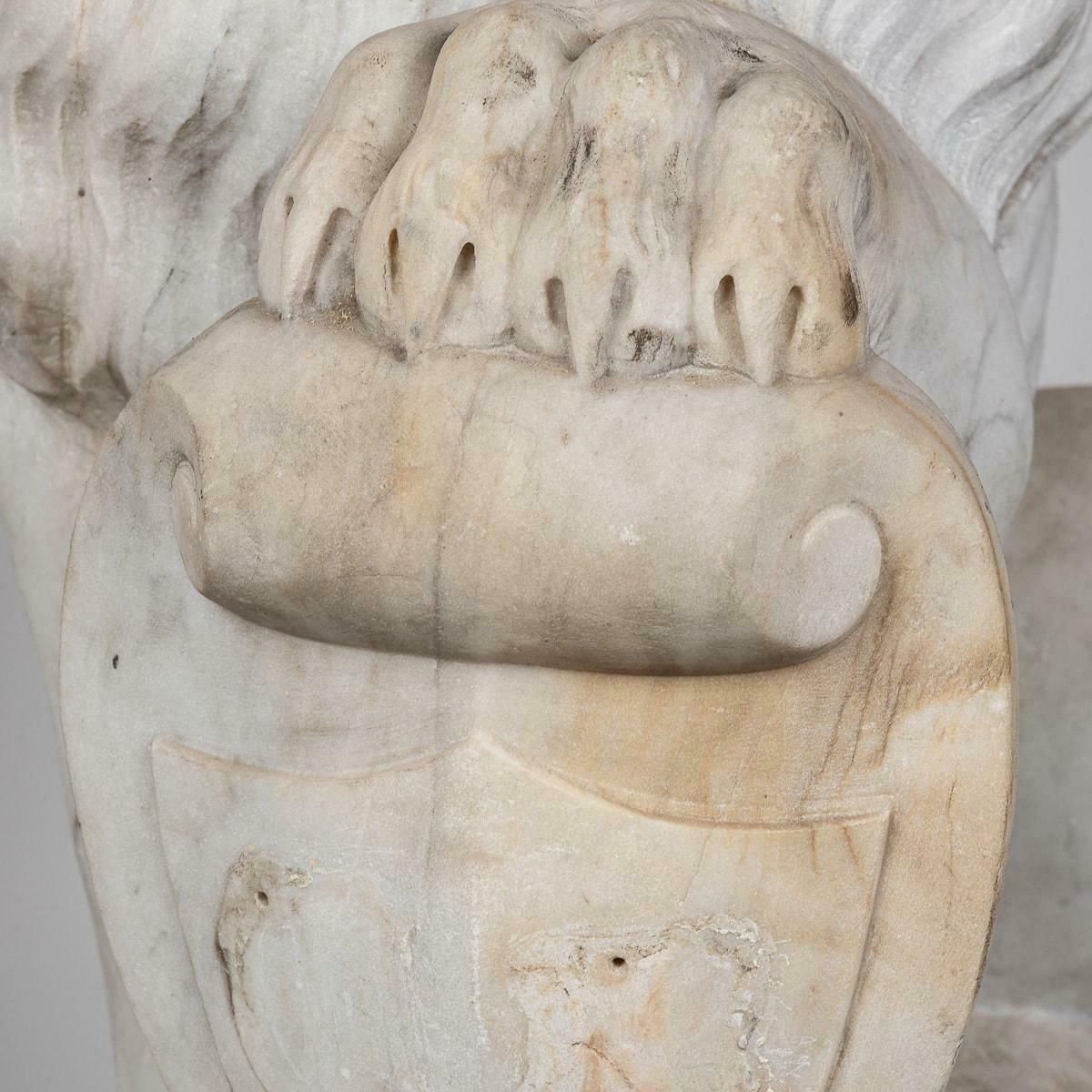 Antique 19th Century Italian Pair Of Marble Lions With Heraldic Shield C.1880 photo 19595.0